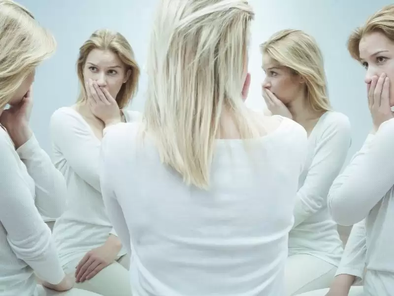 sizofreni-tanisi-olan-bireyler-hastaliklarinin-farkinda-olabilirler-mi