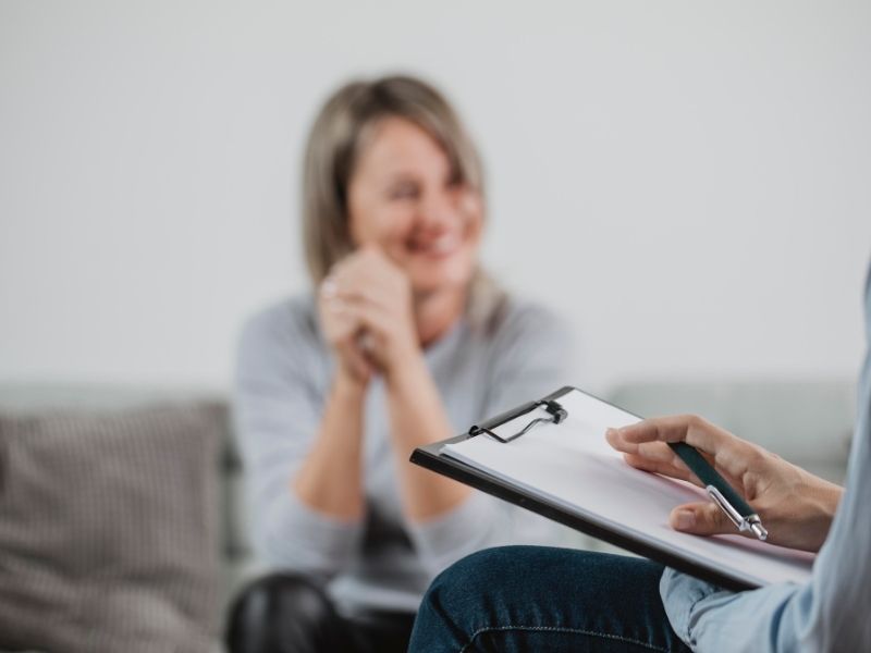 aciklayici-psikoterapi-nedir