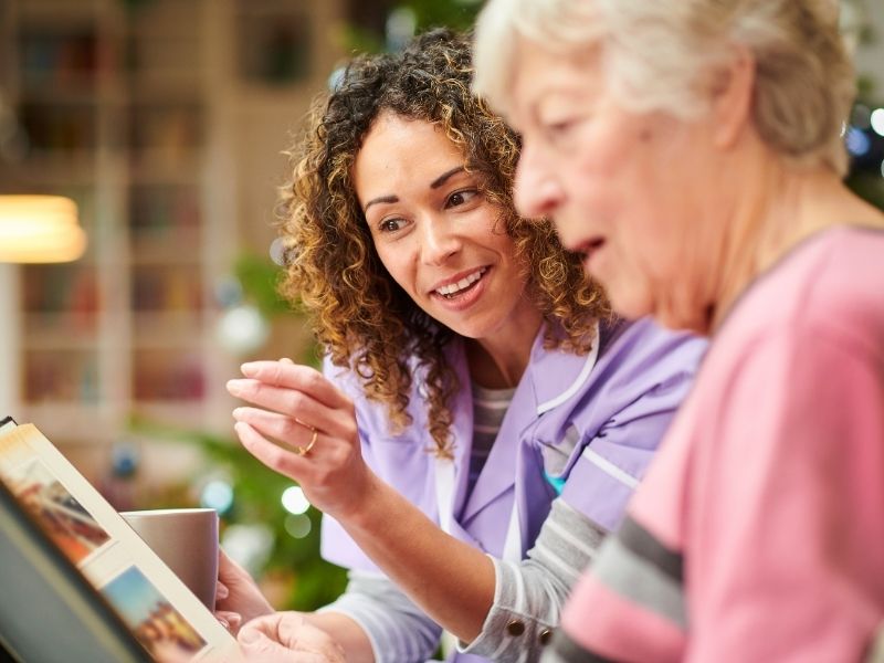 demans-belirtileri-nelerdir